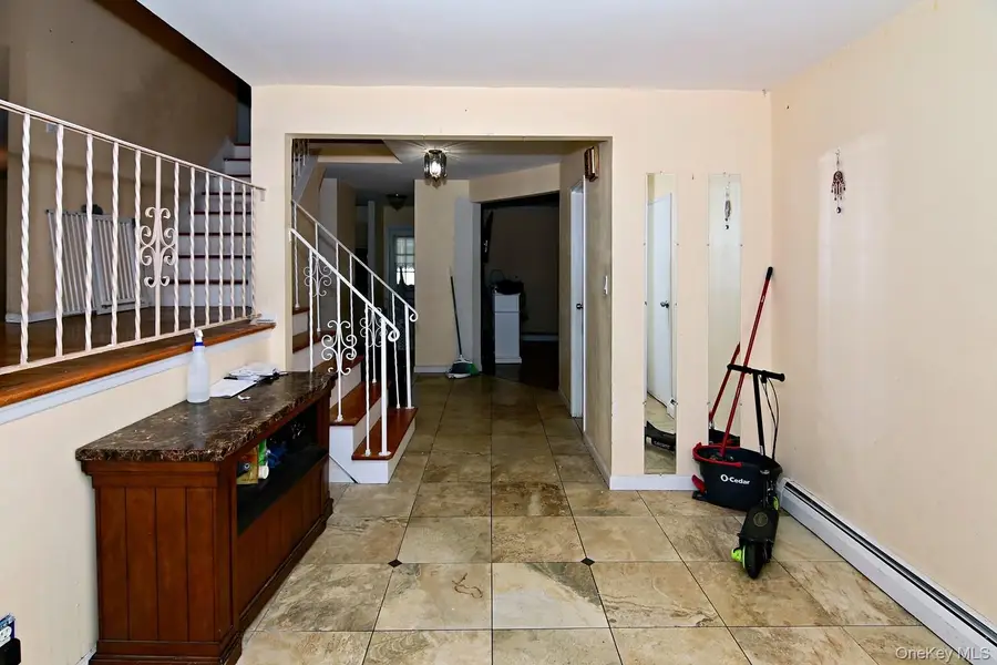 36 E Willow Street, Selden, NY 11784 - #2