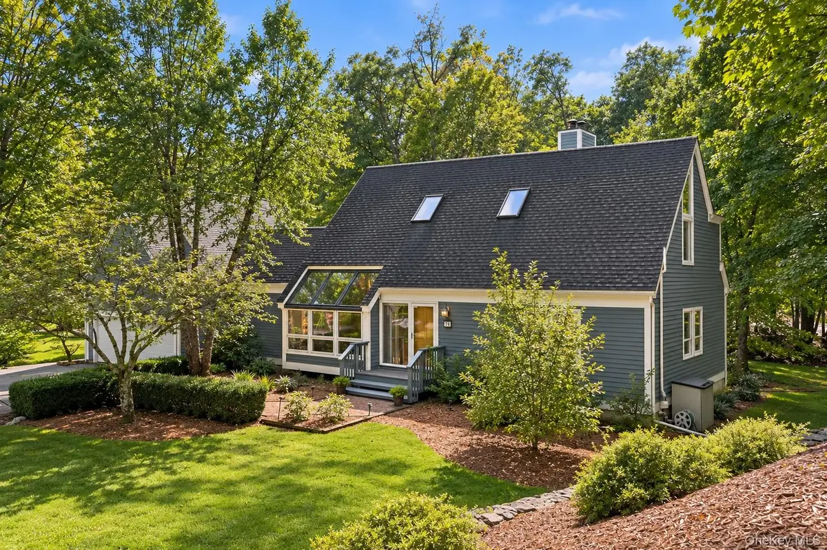 74 Ring Road, Salt Point, NY 12578 - #1