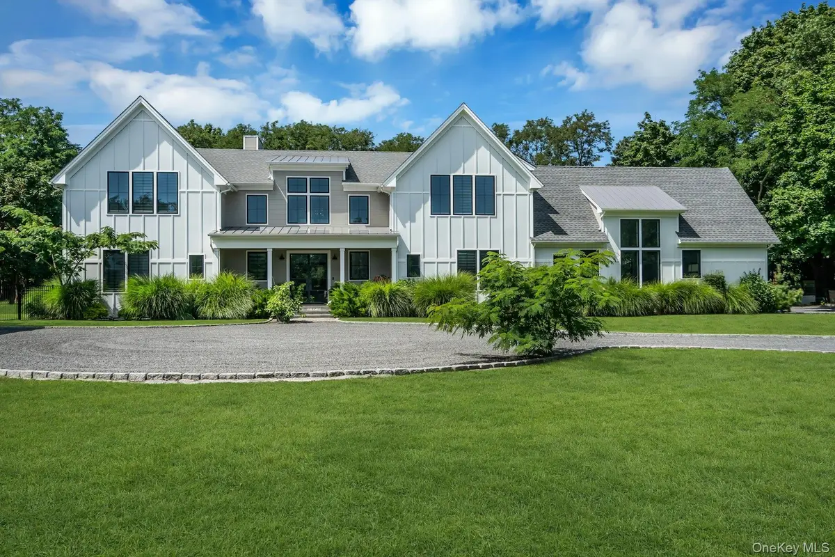 712 Hubbard Avenue, Aquebogue, NY 11901 - #1