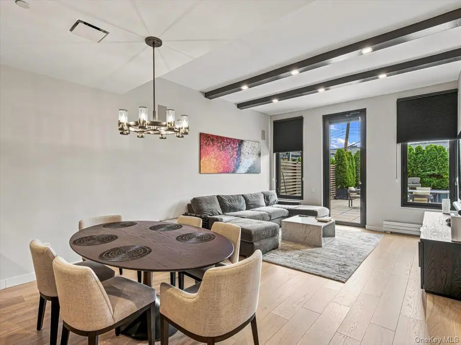 2121 31st Street #2C, Astoria, NY 11105 - #3
