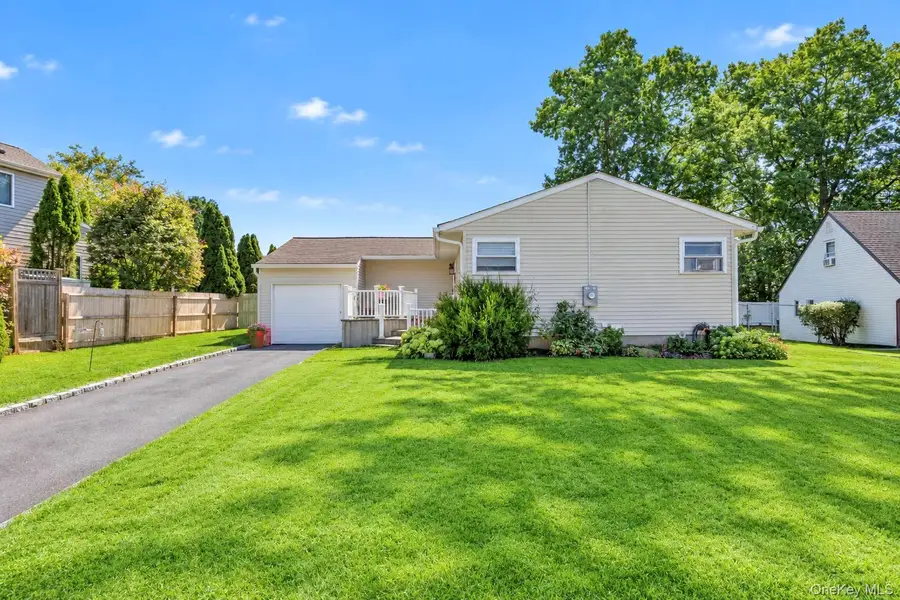 143 Stuyvesant Drive, Port Jefferson Station, NY 11776 - #2