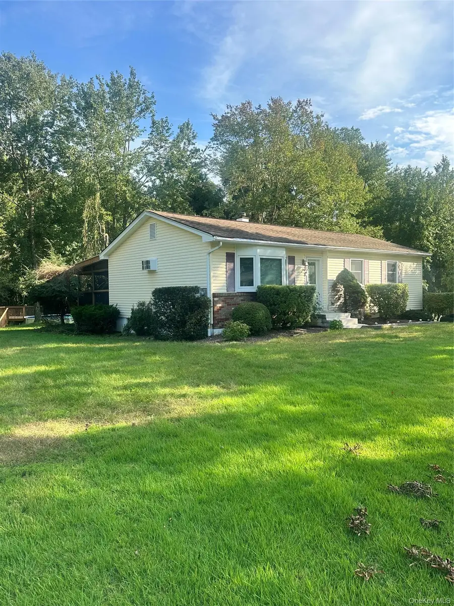 9 Elizabeth Drive, Hopewell Junction, NY 12533 - #3