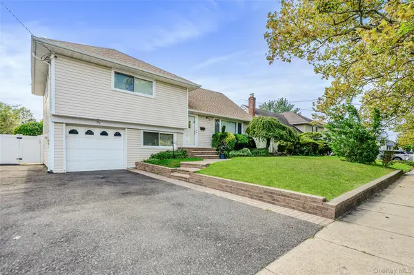 77 Concord Avenue, Oceanside, NY 11572