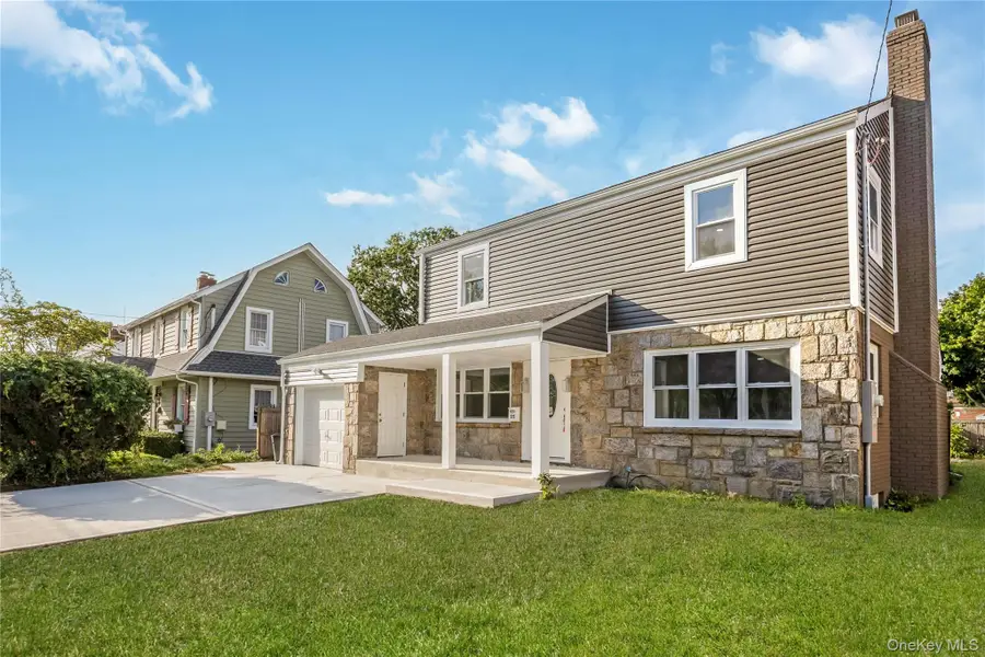 35 Park Boulevard, Malverne, NY 11565 - #2