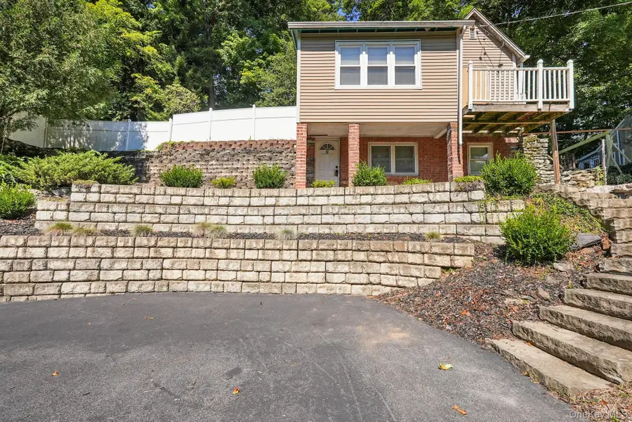 22 Harper Street, Lake Peekskill, NY 10537 - #2