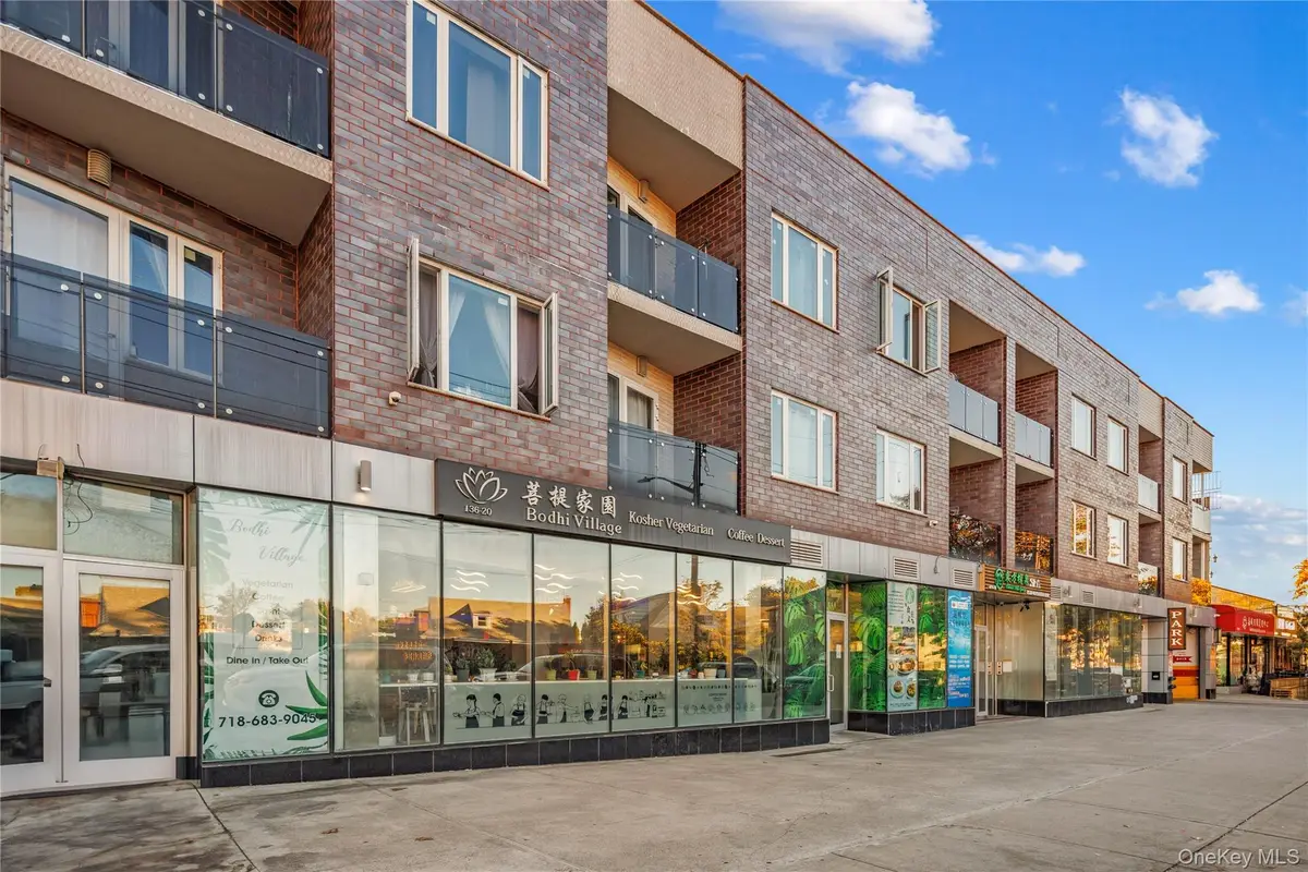 136-20 Booth Memorial Avenue #3K, Flushing, NY 11355 - #1