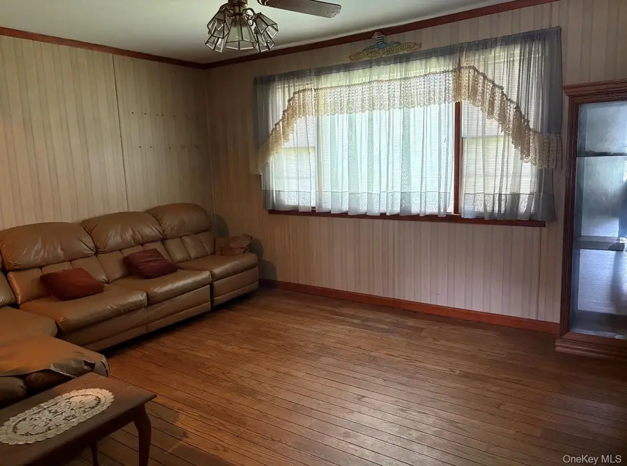 111 King Street, Malverne, NY 11565 - #3