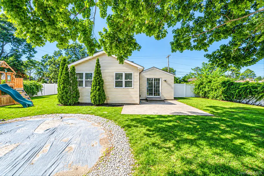 370 Grand Boulevard, Deer Park, NY 11729 - #3