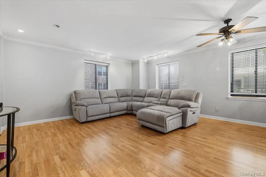 425 Shore Road #2D, Long Beach, NY 11561 - #3