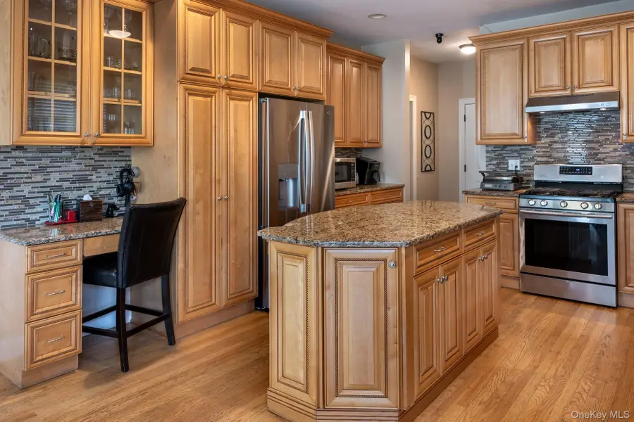 2 Heritage Place, Tappan, NY 10983 - #3