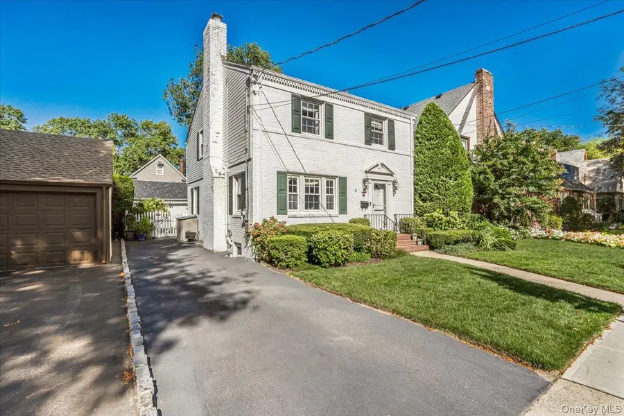 5 Ash Street, Floral Park, NY 11001 - #3
