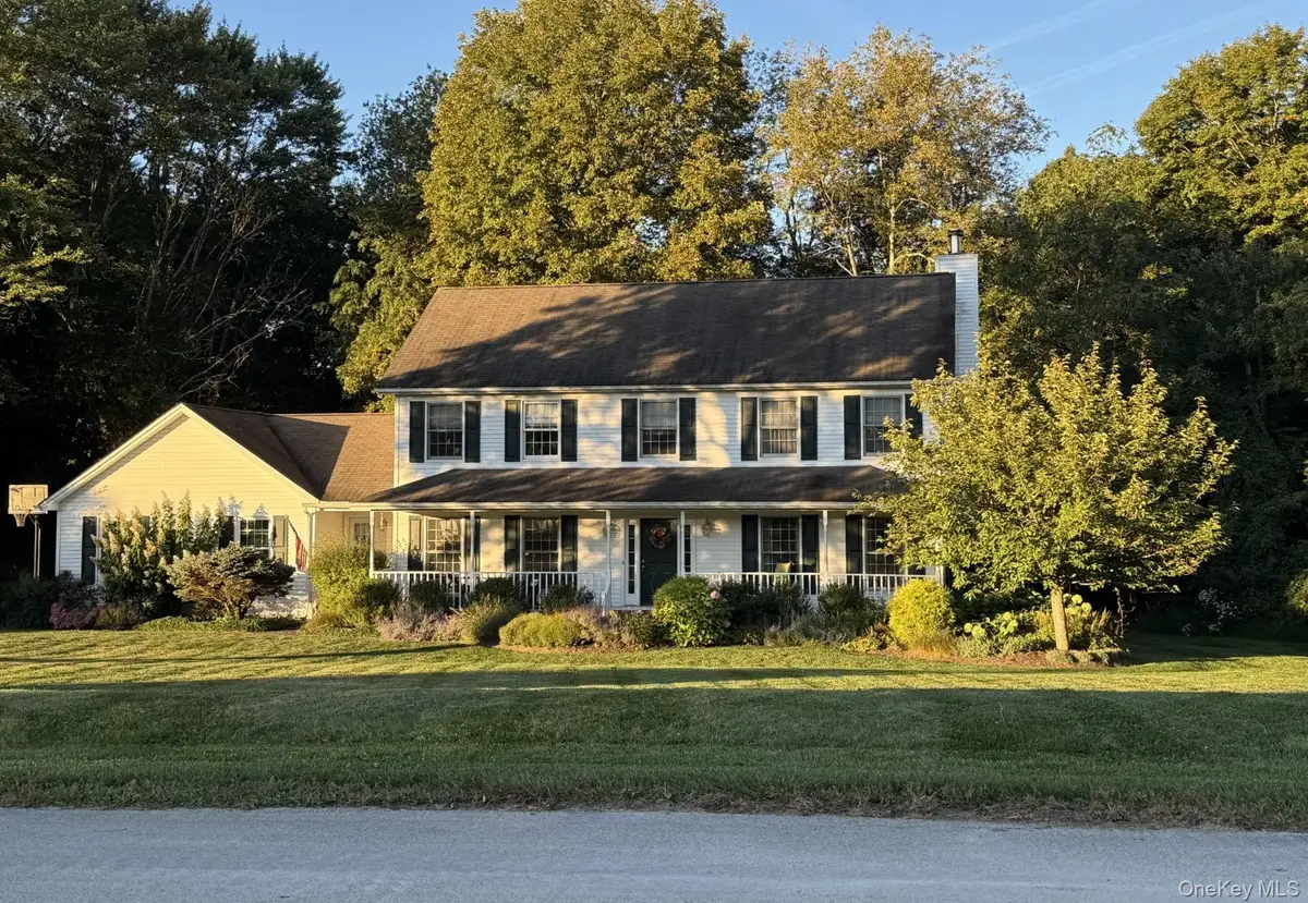 76 Rockledge Drive, Pleasant Valley, NY 12569 - #1