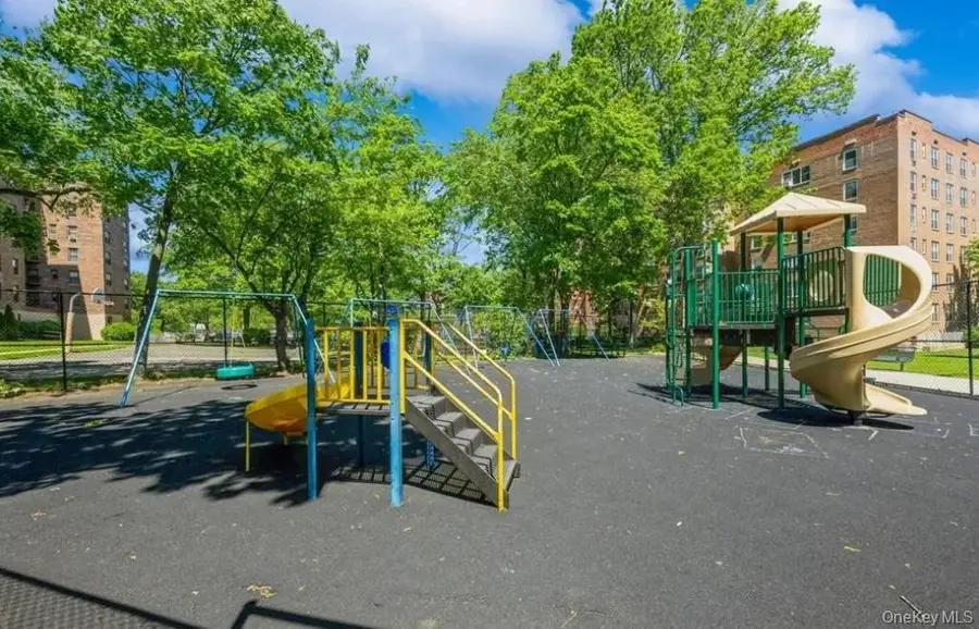 18-50 211 Street #2K, Bayside, NY 11360 - #3