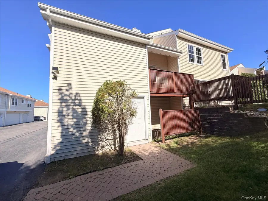 1223 Whispering Hills, Chester, NY 10918 - #3