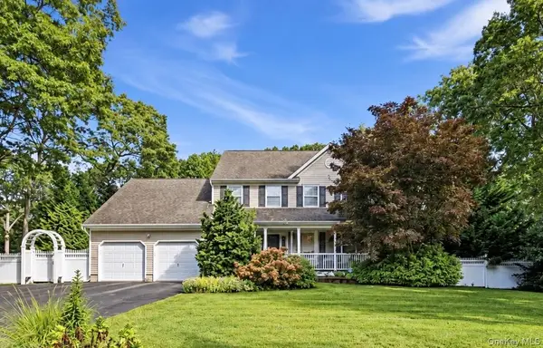 60 Scranton Avenue, Port Jefferson Station, NY 11776