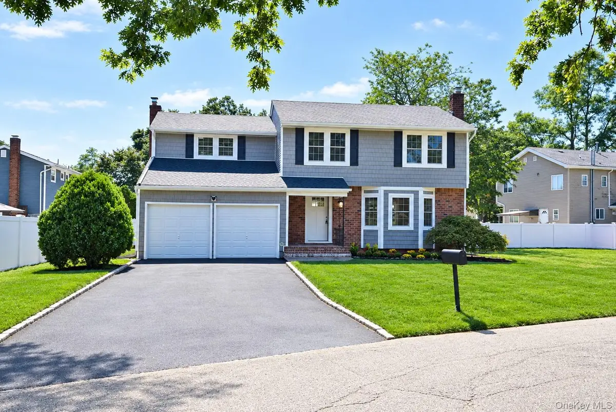 26 Tell Avenue, Deer Park, NY 11729 - #1
