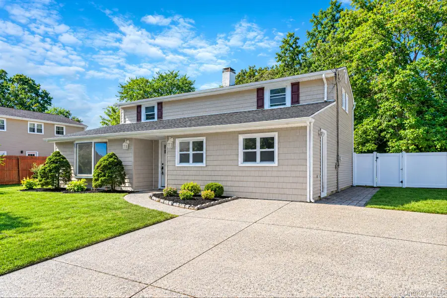 118 Boyle Road, Selden, NY 11784 - #2