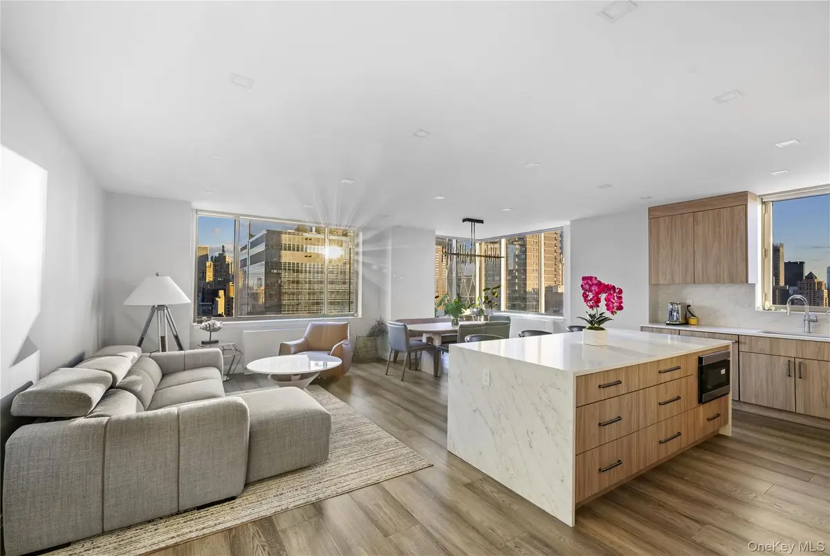 2 Columbus Avenue #29C, Manhattan, NY 10023 - #1