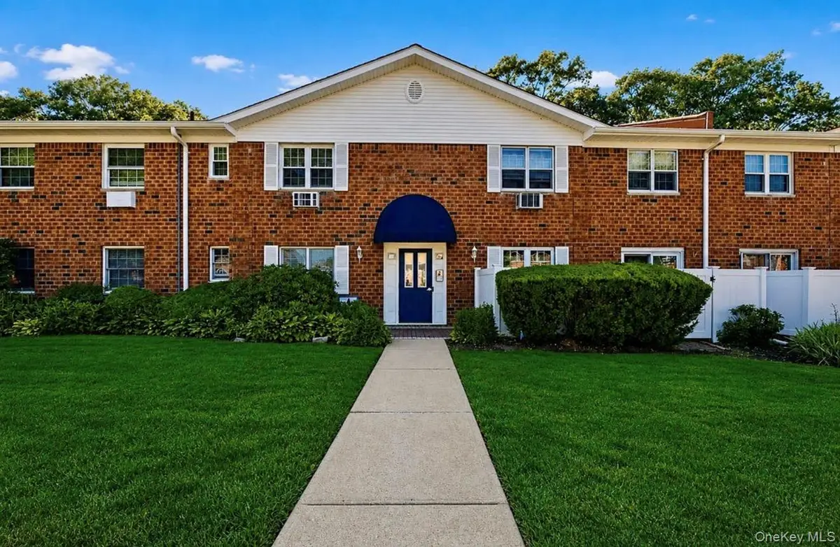 460 Old Town Road #11I, Port Jefferson Station, NY 11776 - #1