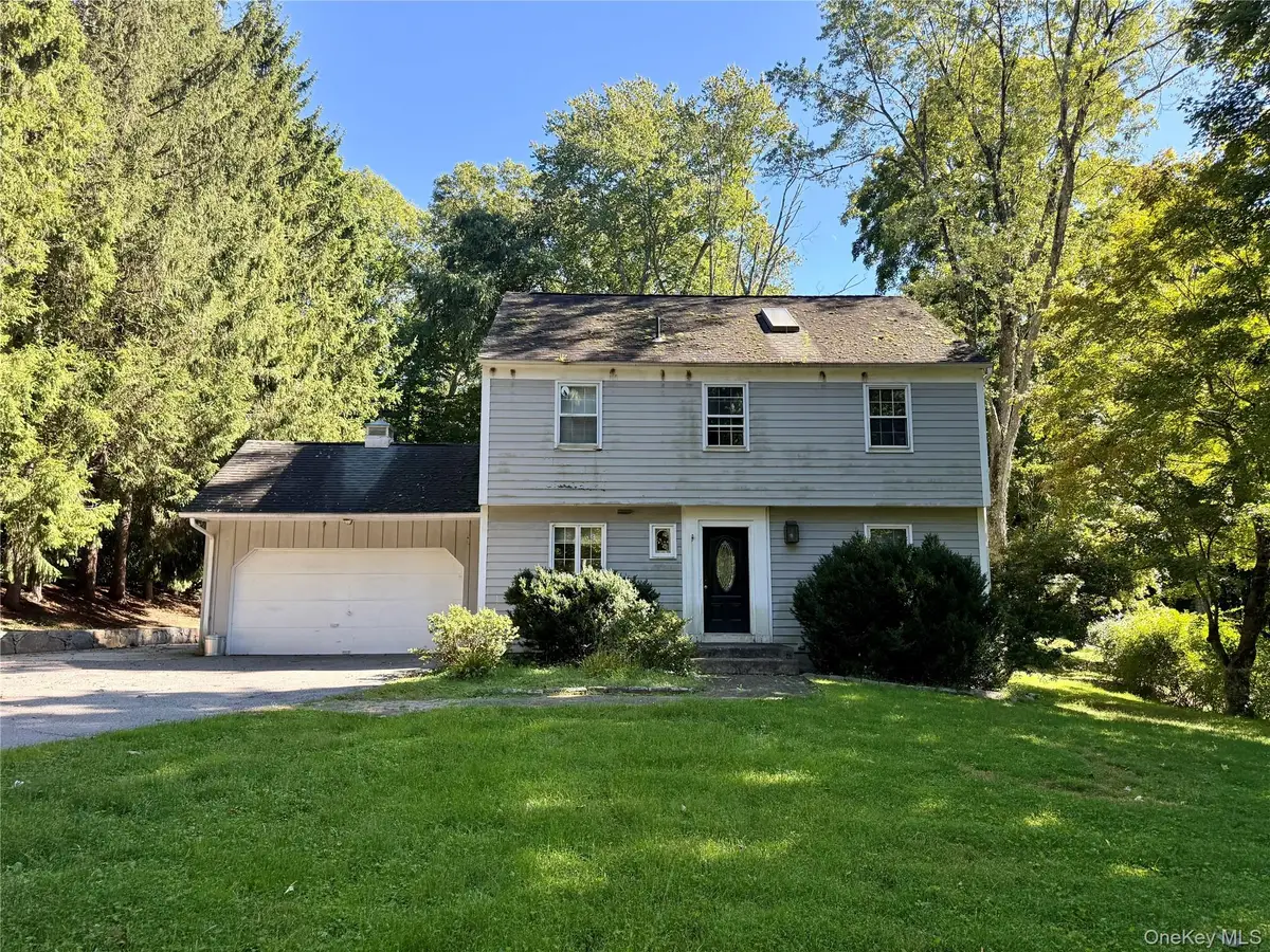 23 Cliffside Lane, Bedford Corners, NY 10549 - #1