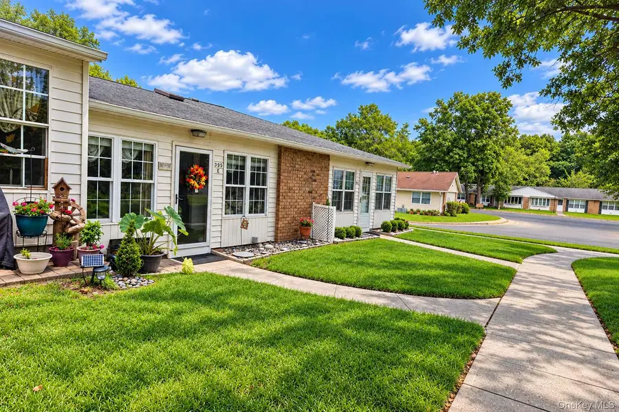 395 Woodbridge Drive #E, Ridge, NY 11961 - #2