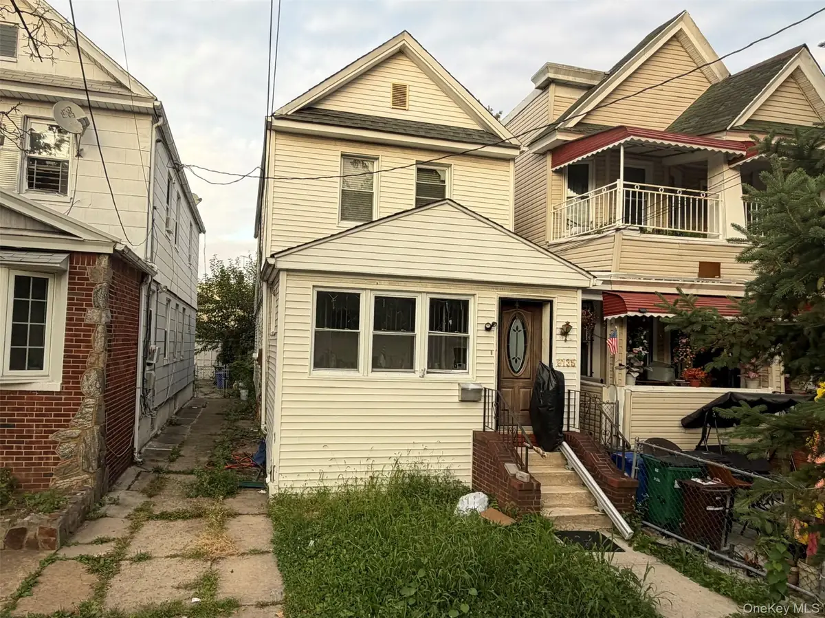 91-35 109th Street, Richmond Hill, NY 11418 - #1