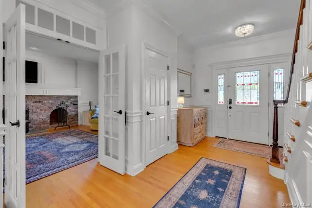 14 Whistler Hill Lane, Huntington, NY 11743 - #2