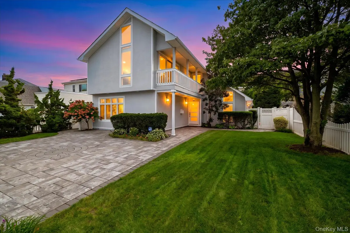 540 W Penn Street, Long Beach, NY 11561 - #1