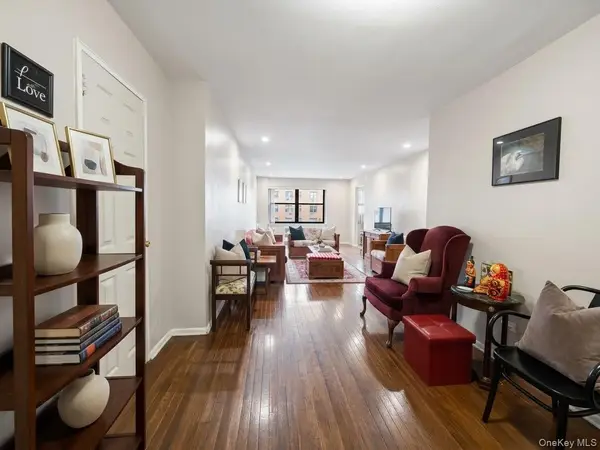 9430 60th Avenue #5D, Elmhurst, NY 11373