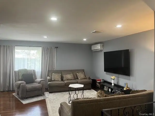 782 Stewart Avenue, Bethpage, NY 11714 - #3