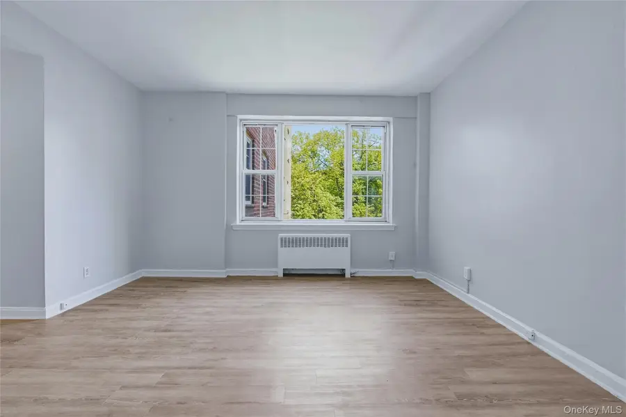 230 Pelham Road #4L, New Rochelle, NY 10805 - #2