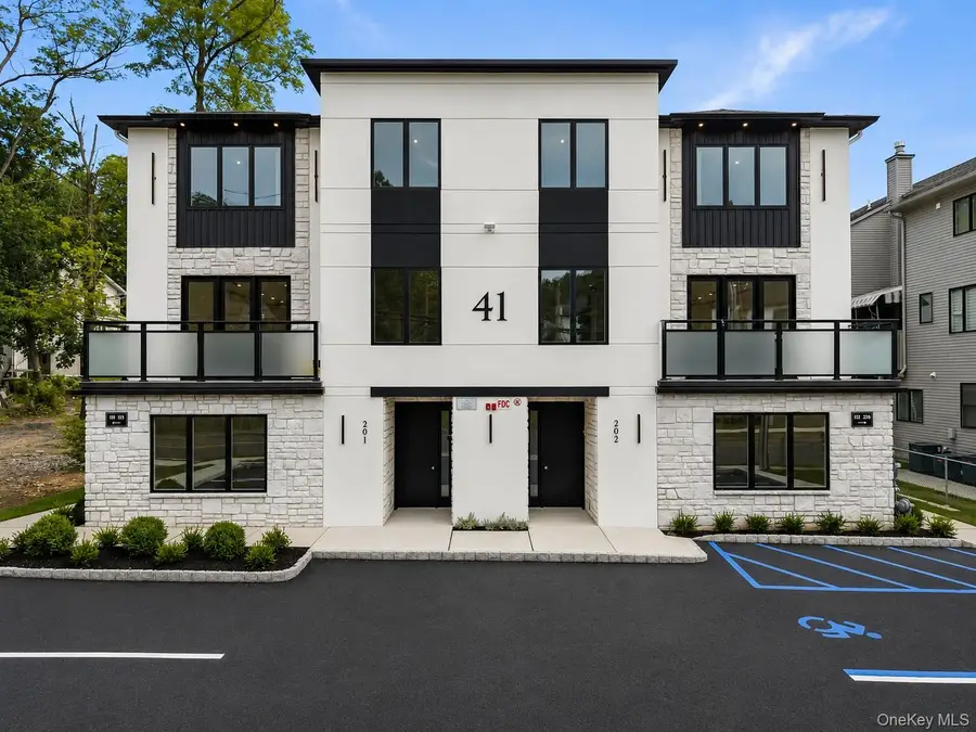 41 Saddle River Road #115, Monsey, NY 10952 - #3