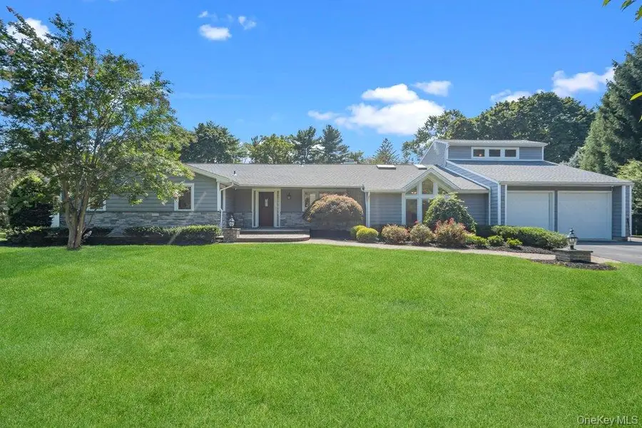 135 Hickman Street, Syosset, NY 11791 - #2