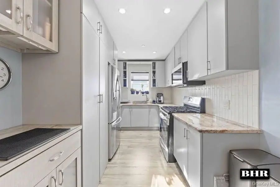3360 Shore Parkway #4B, Brooklyn, NY 11235 - #2
