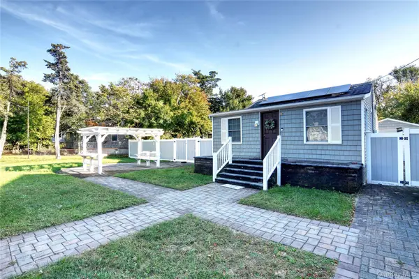 94 Gooseberry Road, Mastic Beach, NY 11951