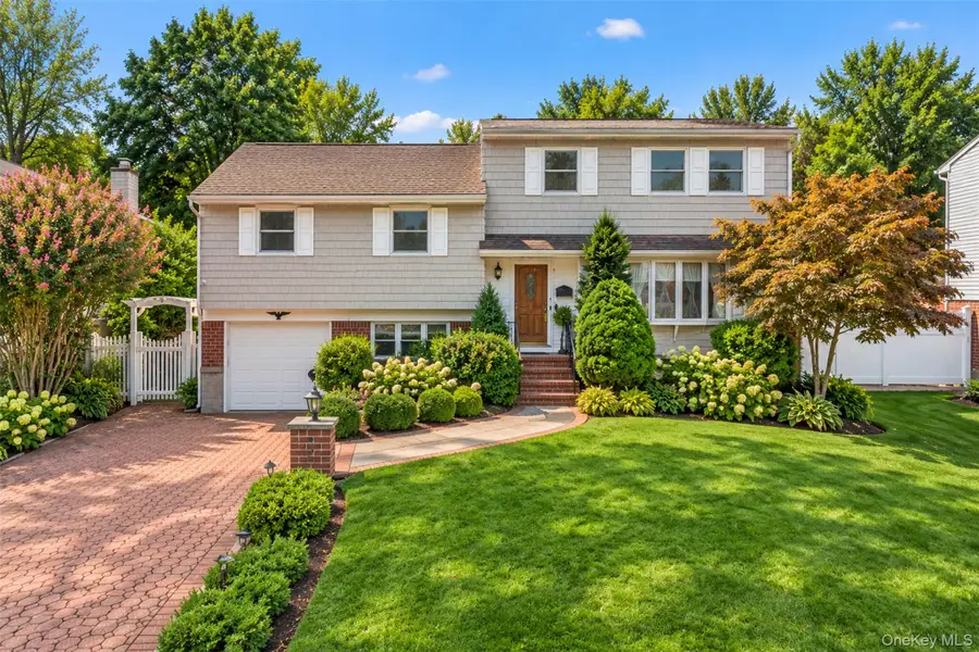 31 Colony Lane, Syosset, NY 11791 - #2