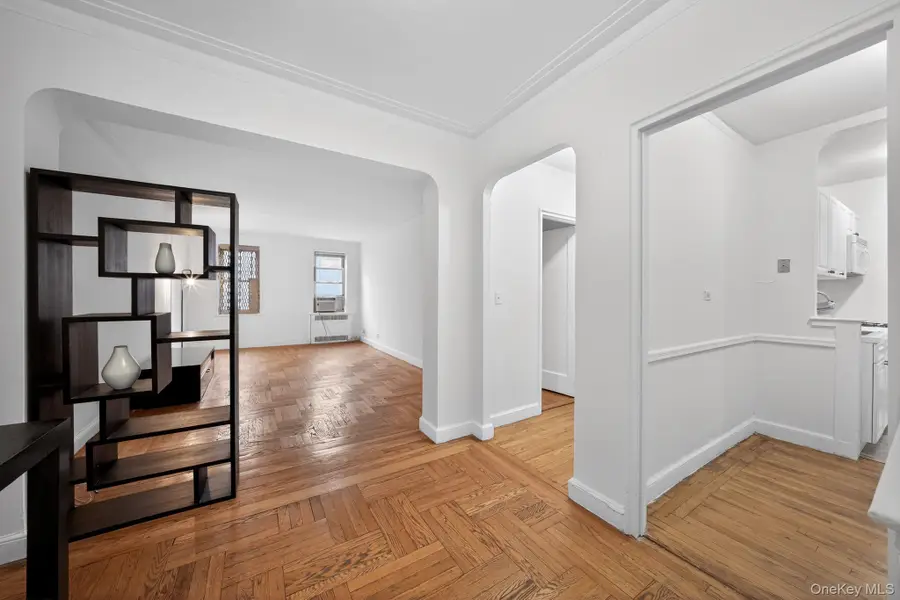 2190 Boston Road #E, Bronx, NY 10462 - #3