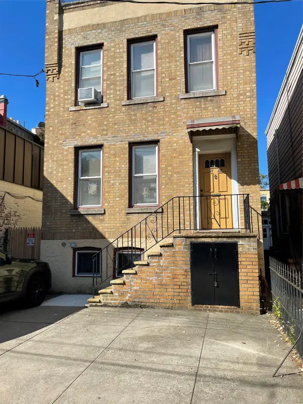 7162 68th Place, Ridgewood, NY 11385