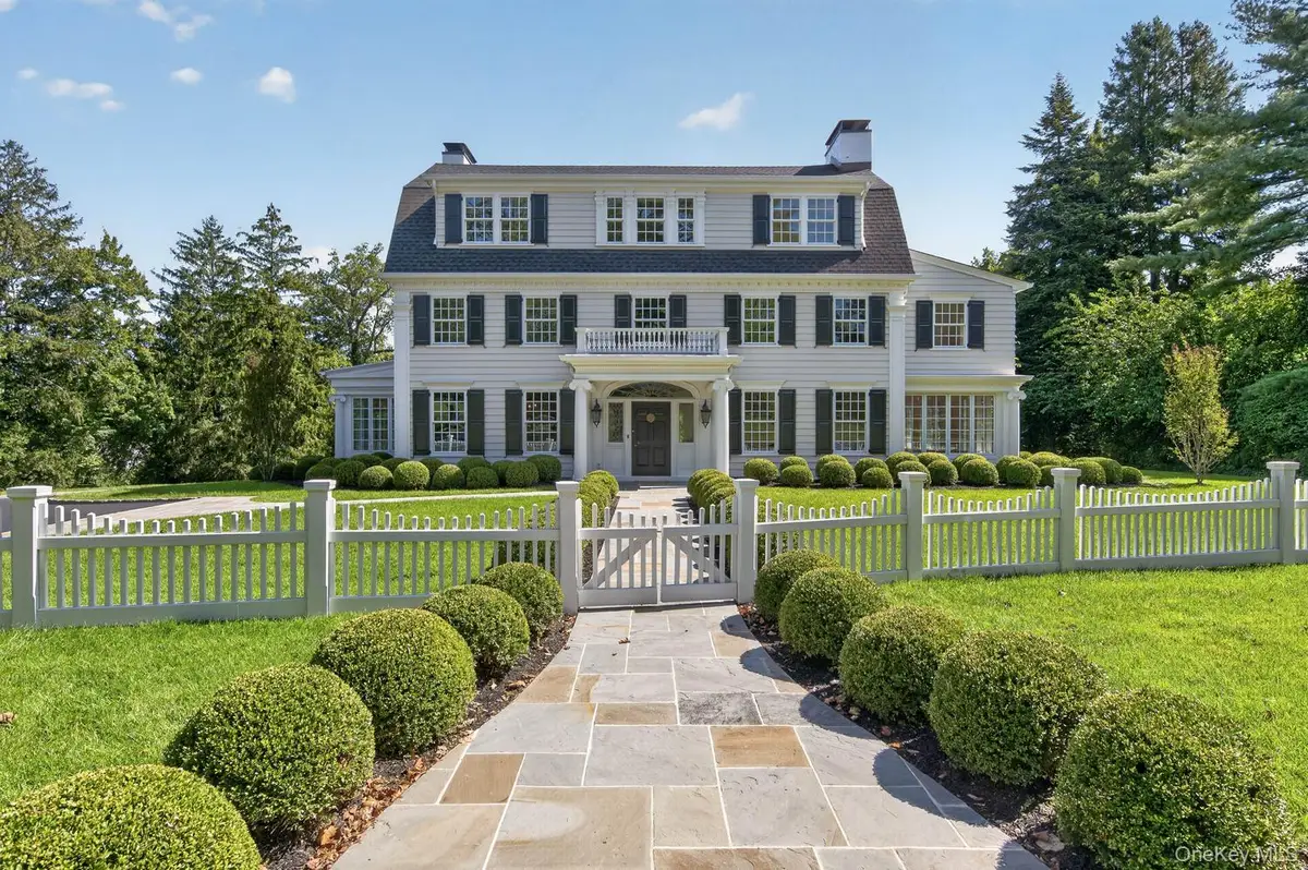 30 Brookside Drive, Manhasset, NY 11030 - #1