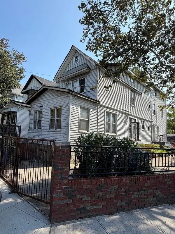 13802 106th Avenue, Jamaica, NY 11435