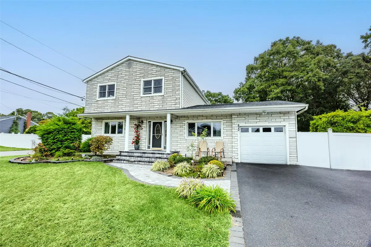822 Coates Avenue, Holbrook, NY 11741 - #1