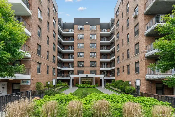 16 N Broadway #5C, White Plains, NY 10601