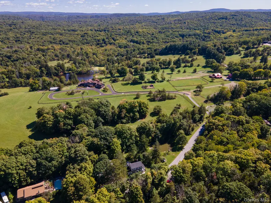 145 Drake Road, Pleasant Valley, NY 12569 - #3