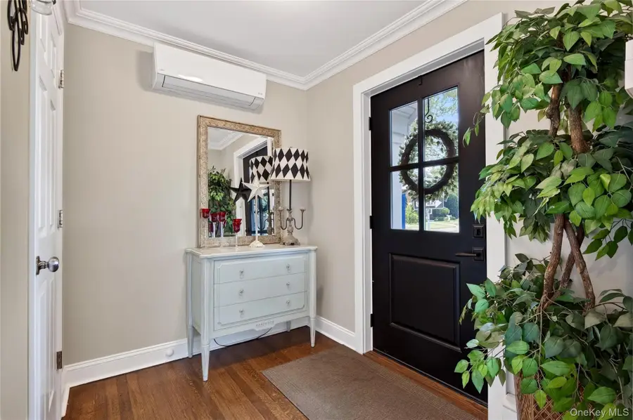 236 Lewis Avenue, Westbury, NY 11590 - #3