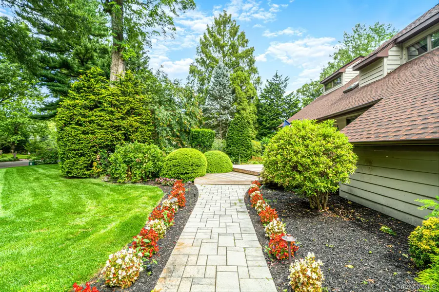 4 Kroft Court, Huntington, NY 11743 - #2