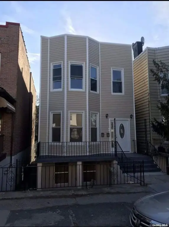 1857 Holland Avenue, Bronx, NY 10462