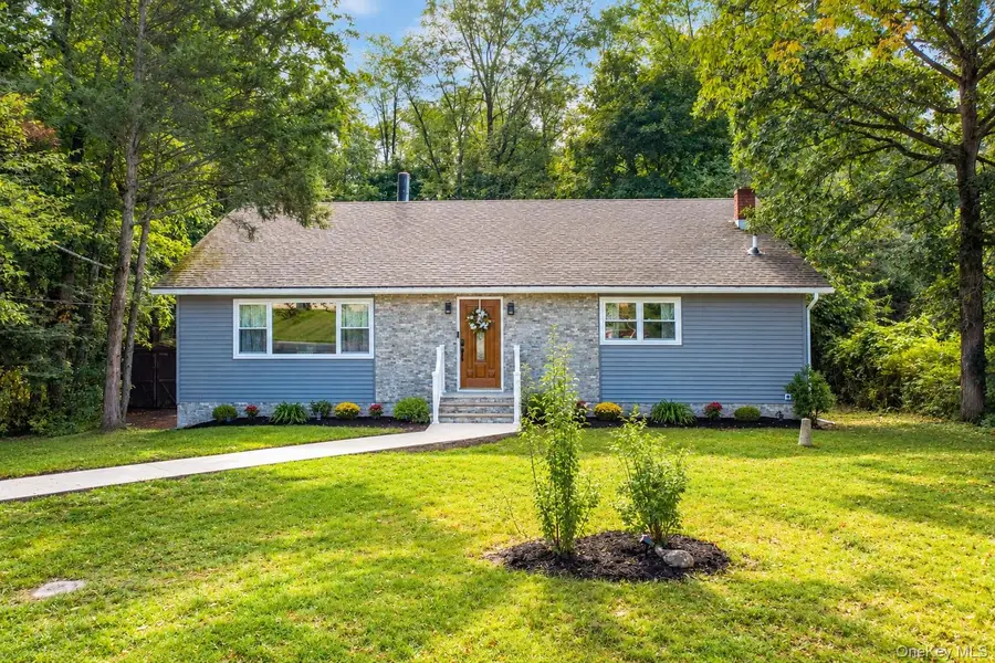 24 Edinburgh Road, Middletown, NY 10941 - #2