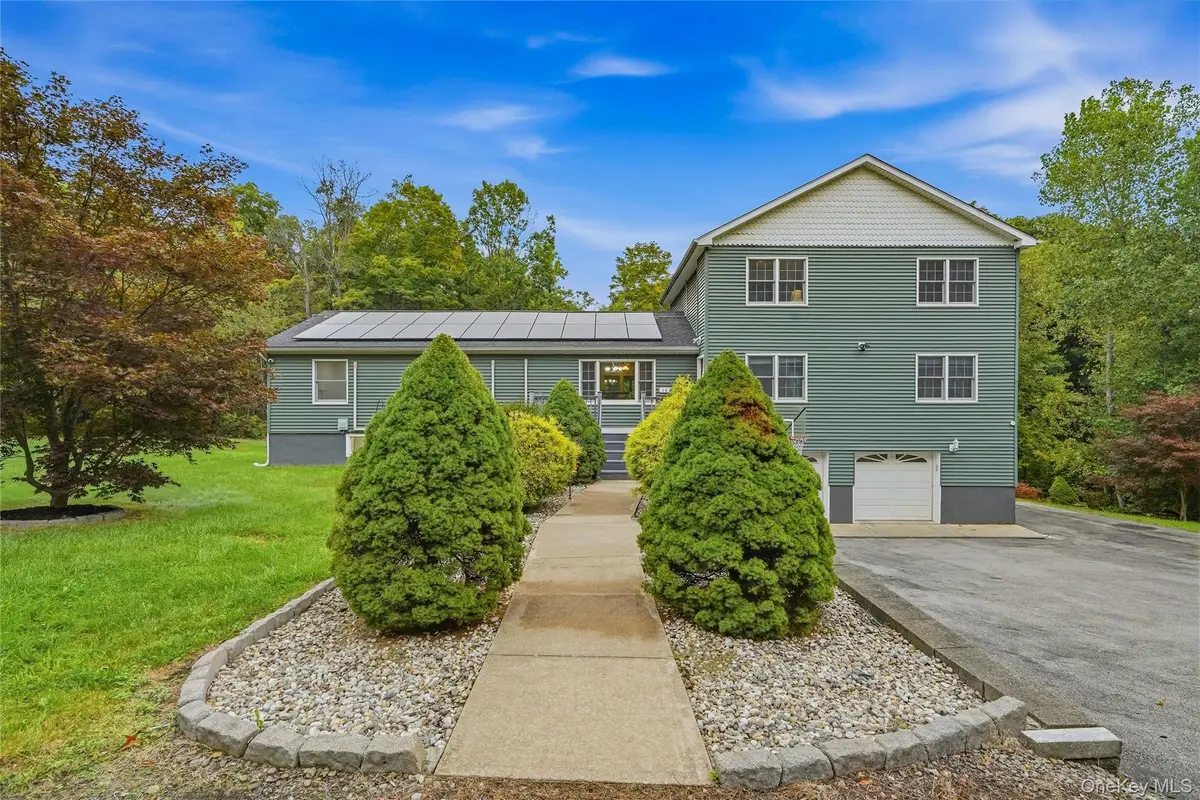 142 Hawleys Corners Road, Highland, NY 12528 - #1