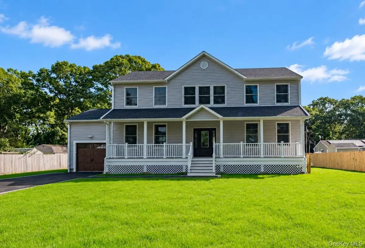 71 Stuyvesant Avenue, Mastic, NY 11950 - #1