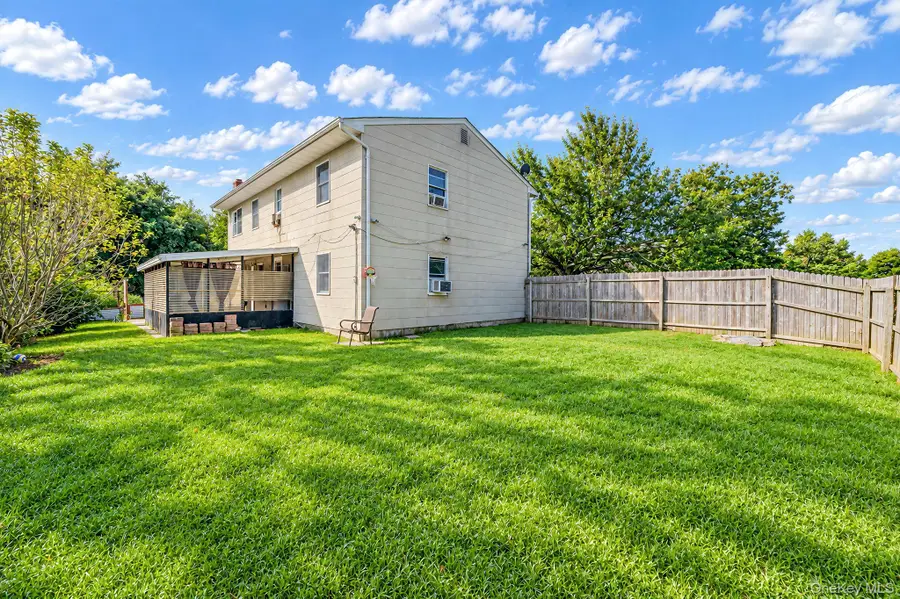 83 Pine Tree Drive, Shirley, NY 11967 - #3